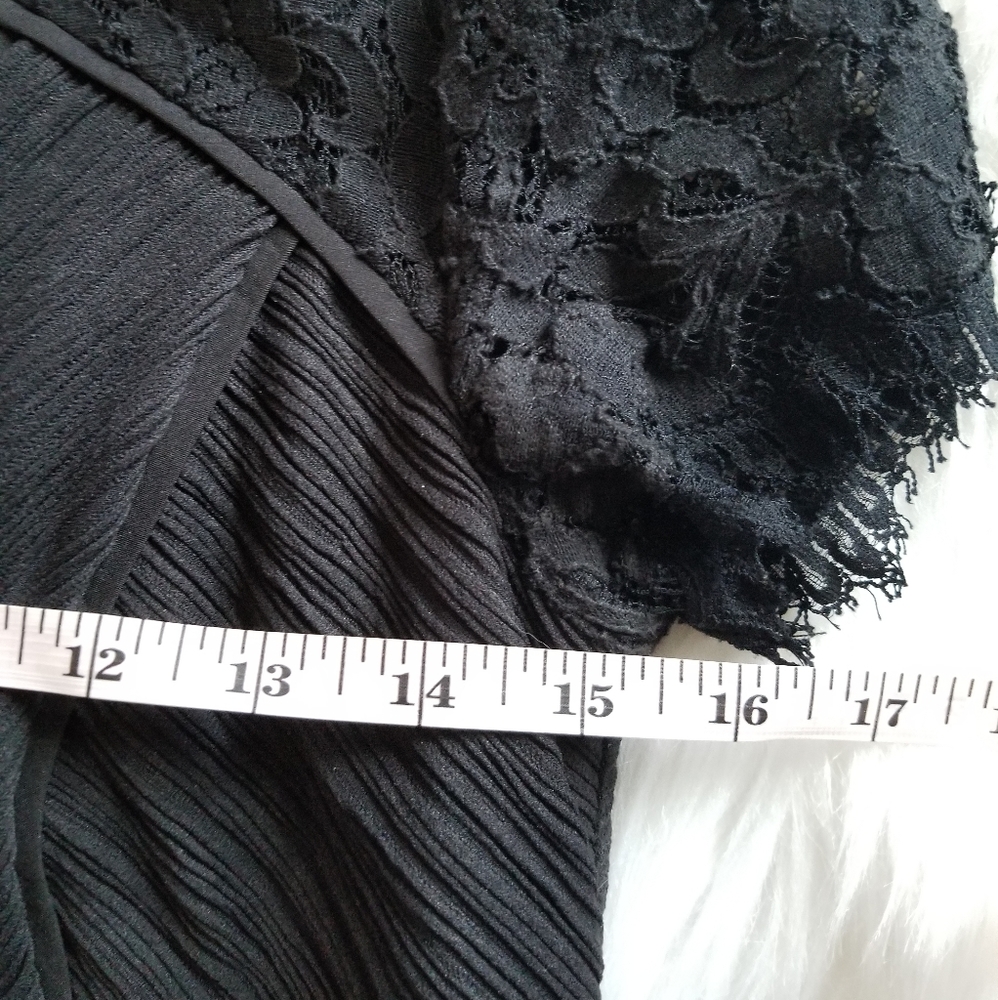 Nue By Shani XS Black Lace Fitted Mini Dress - Picture 5 of 7